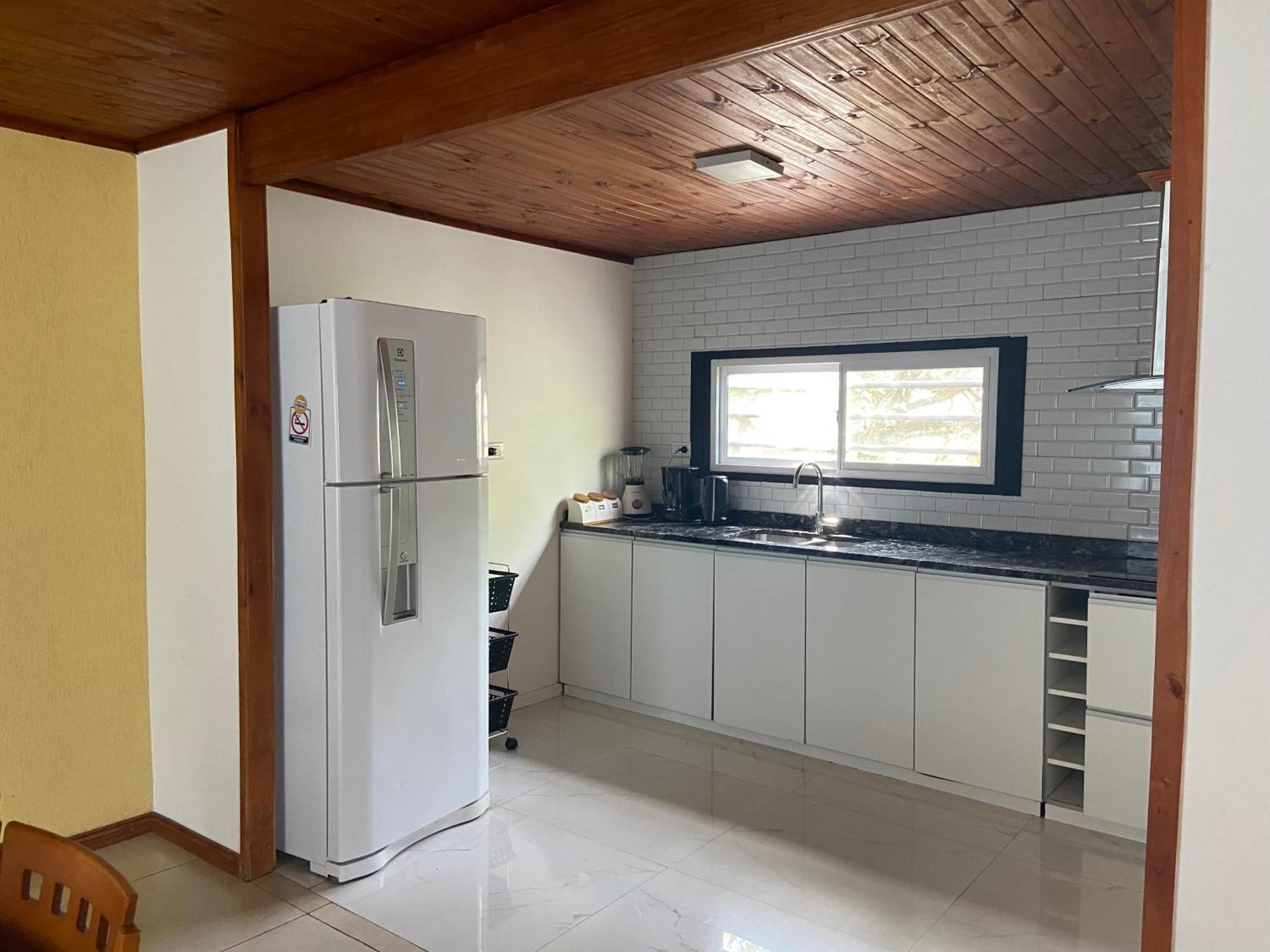 V&v House