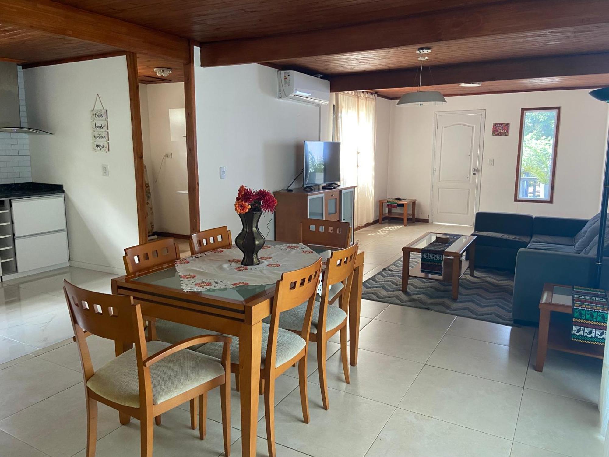 V&v House Casa de Férias *